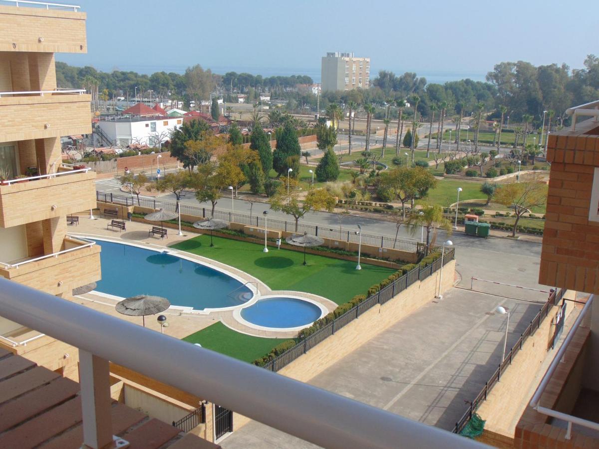 Apartamentos Varios Con 2 Dorm En Marina Dor , La Playa De Amplaries 47 , Vista Lateral Al Mar Oropesa del Mar Esterno foto