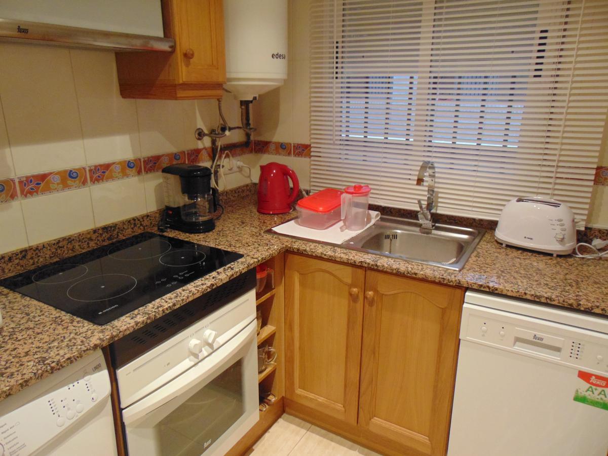 Apartamentos Varios Con 2 Dorm En Marina Dor , La Playa De Amplaries 47 , Vista Lateral Al Mar Oropesa del Mar Esterno foto