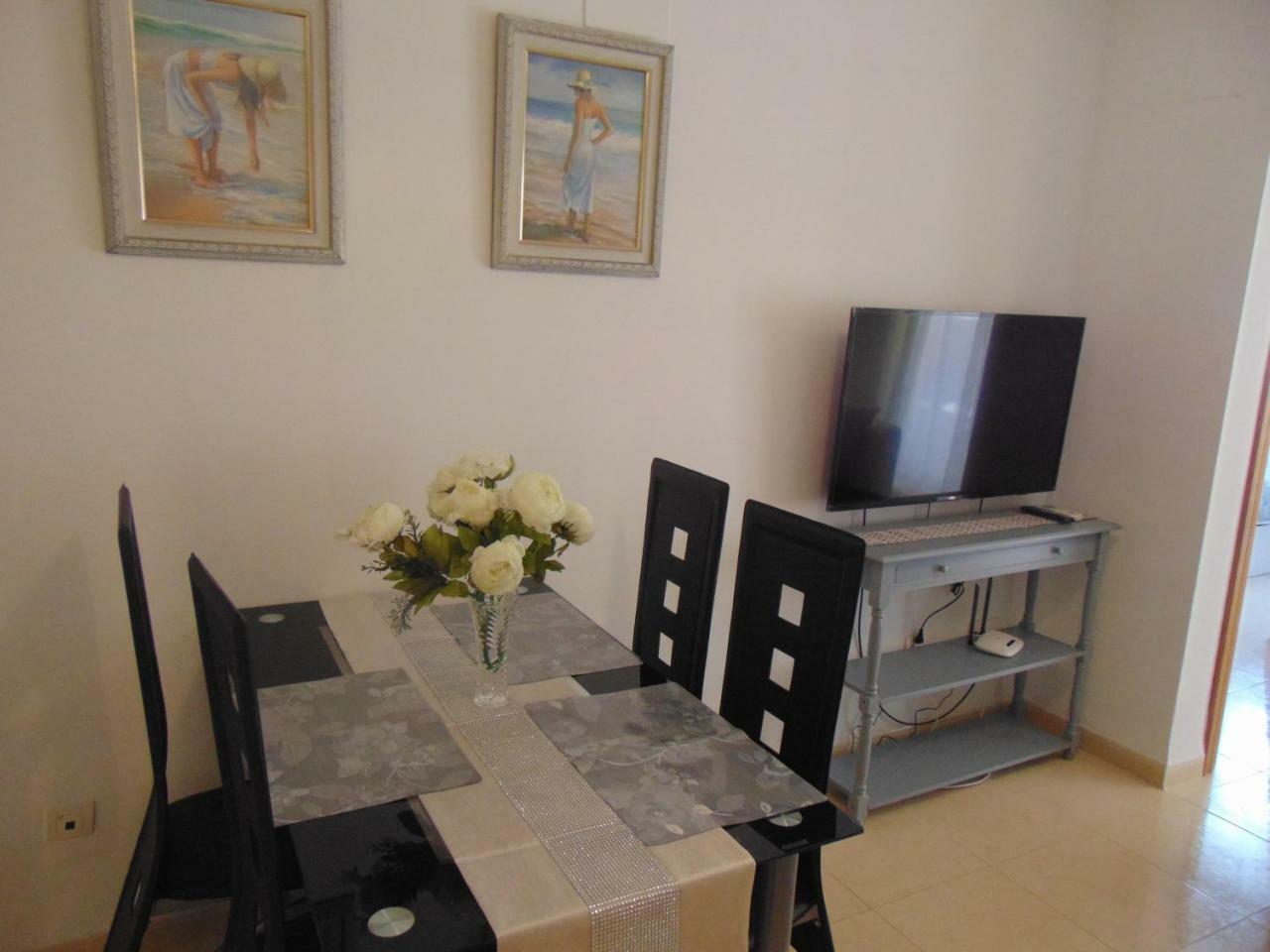 Apartamentos Varios Con 2 Dorm En Marina Dor , La Playa De Amplaries 47 , Vista Lateral Al Mar Oropesa del Mar Esterno foto